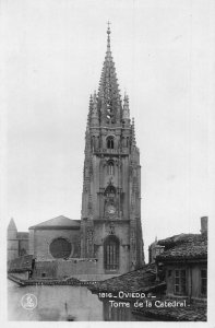 Spain Oviedo Torre de la Catedral Tower Cathedral  vintage postcard