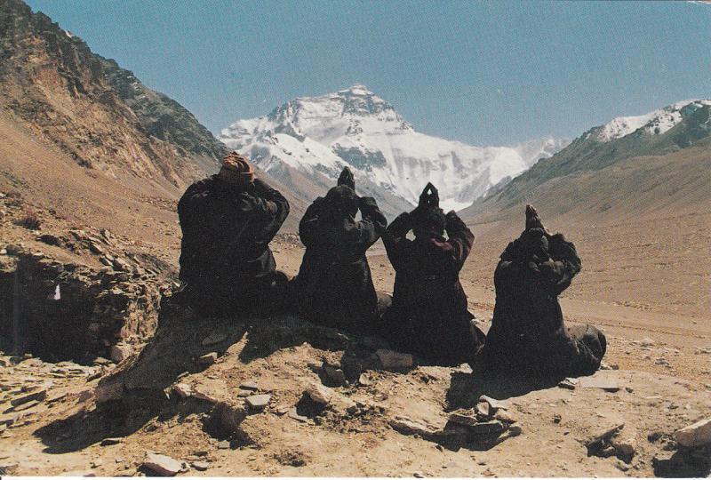 CHINA TIBET LHASA - WORSHIP ON THE HOLLY MOUNTAIN