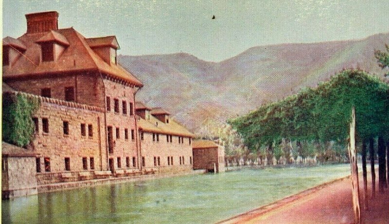 Postcard Hand Tinted View of Bath House Glenwood Springs, CO.     Q5