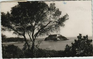 CPA LE LAVANDOU Le Fort de Bregancon (1111591)