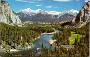 Vtg Canadian Rockies Bow Valley & River Mountains Banff Alberta Canada Postcard