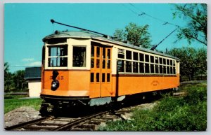 Connecticut Electric Railway Trolley Museum 5645 Windsor CT Chrome Postcard F17