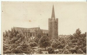 Southern Ireland Postcard - St Patrick's Cathedral - Dublin    ZZ1406