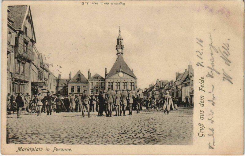 CPA PÉRONNE Marktplatz Place du Marché (25033)