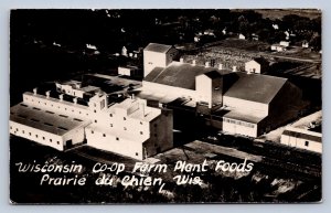 J90/ Prairie du Chien Wisconsin RPPC Postcard c40-50s Co-Op Plant Foods 520