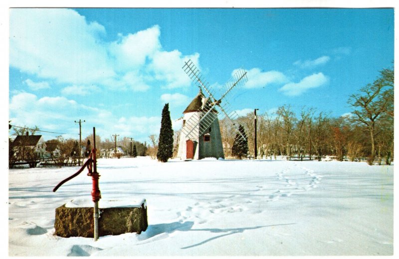 Eastham's Old Windmill, Cape Cod,  Massachusetts