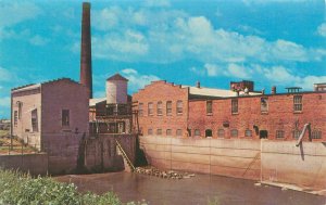 Amana Iowa Mill Stream Chrome Postcard Unused