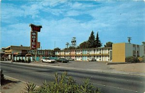 Bakersfield California 1960s Postcard Imperial 400 Motel Roadside Route 66