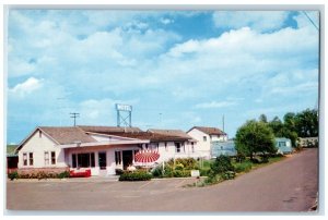 c1960's Joratz Motel Showing Office Roadside Boulder Colorado CO Postcard