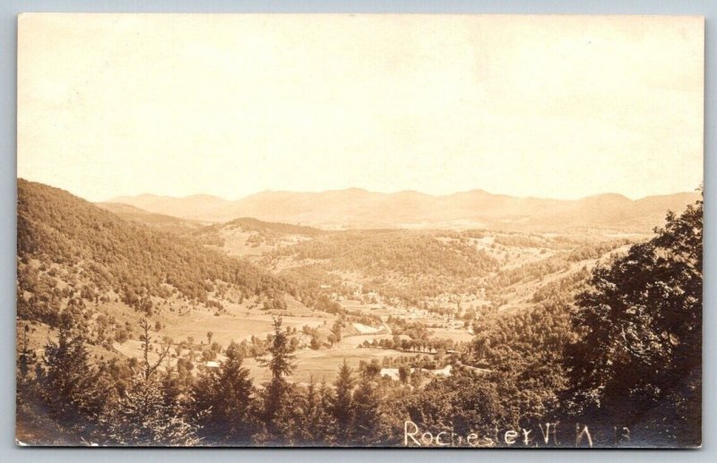 RPPC  Rochester   Vermont  Postcard   c1915