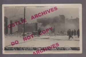 Mason City IOWA RPPC 1913 FIRE MAIN STREET Stores RUINS Disaster CROWD IA