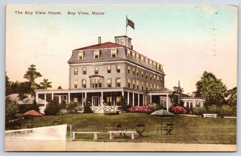 1940's The Bay View House Bay View Maine ME Benches Grounds Building Postcard