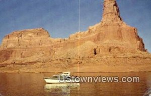 Lake Powell, Gunsight Butte - Utah