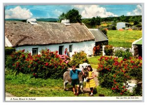 Postcard A Farm House In Ireland Continental View Card