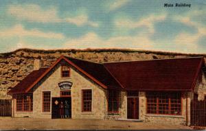 Wisconsin Blue Mounds Main Building Cave Of The Mounds Curteich