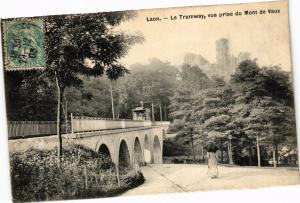 CPA LAON Le Tramway, vue prise du Mont de Vaux (280339)