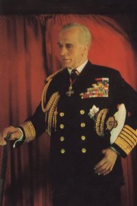 Isle Of Wight Governor Waxwork Mountbatten Of Burma IOW Postcard