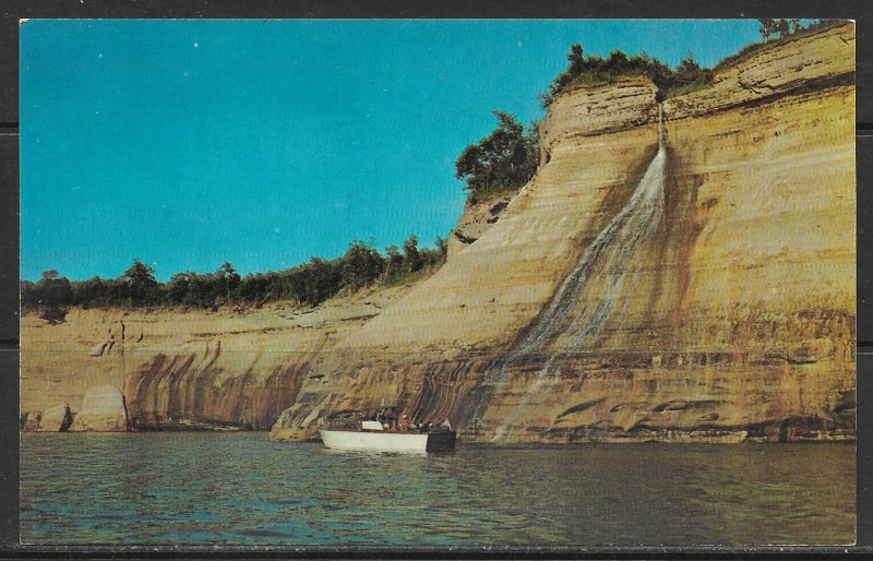 Michigan, Munising - Pictured Rocks - Bridal Veil Falls - [MI-101]