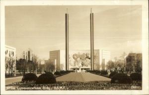 1939-40 New York City NY World's Fair Real Photo Postcard COMM BLDG #2