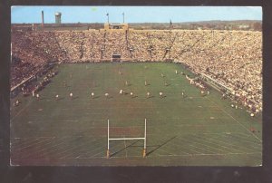 NOTRE DAME FIGHTING IRISH FOOTBALL STADIUM GAME 1960 VINTAGE POSTCQARD