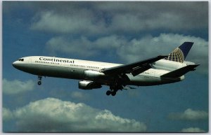 Airplane Continental Airlines McDonnell Douglas DC-10-30 N19072 Postcard