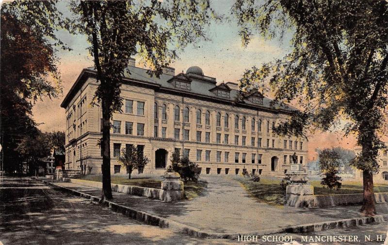 MANCHESTER NEW HAMPSHIRE HIGH SCHOOL POSTCARD 1914