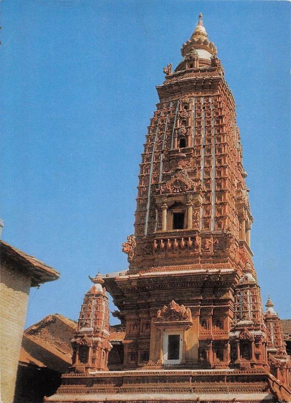 BT13224 Mahaboudha a masterpoiece in terra cotta Nepal       Nepal