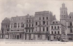 France Saint Quentin Place de l'Hotel de Ville et le Beffroi