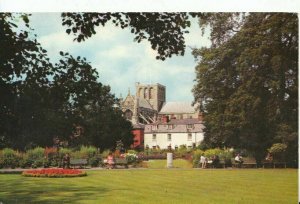 Hampshire Postcard - Winchester Cathedral from Abbey Gardens - Ref 10189A