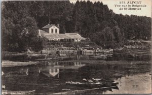 France Alfort Vue sur la Baignade de St.-Maurice Maisons-Alfort Postcard C062