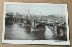 VINTAGE UNUSED REAL PHOTO POSTCARD LONDON BRIDGE HORSE & BUGGY UK