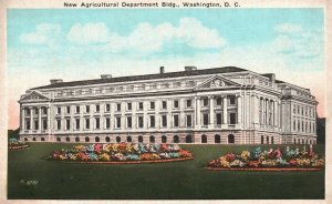 Vintage Postcard 1930's New Agricultural Department Building Washington D. C.