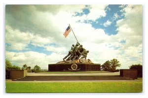 United States Marine Corps War Memorial Iwo Jima Statue Virginia Postcard 