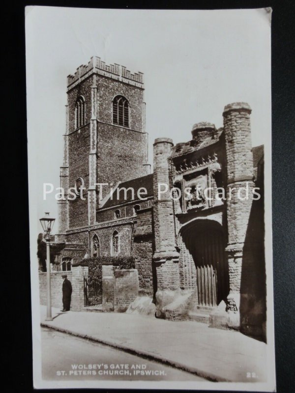 c1955 RP - Ipswich, St. Peter's Church & Wolsey's Gate