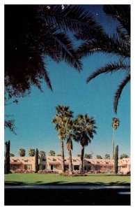 Postcard RESORT SCENE Litchfield Park Arizona AZ AR0369