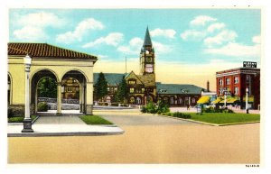 Postcard WY Cheyenne - Capitol Avenue Transporation Center