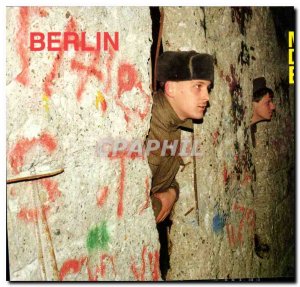 Postcard Modern Die Mauer Berlin an der Charlottenstrabe