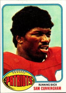 1976 Topps Football Card Sam Cunningham New England Patriots sk4404