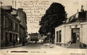 CPA THAON-les-VOSGES - Avenue Thiers (657372)