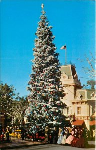 Postcard 1960s Anaheim California Disneyland Amusement Christmas CA24-2360