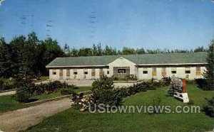 Greenland Motel in Munising, Michigan