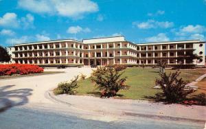 Bridgetown Barbados Ministerial Building Street View Vintage Postcard K33478