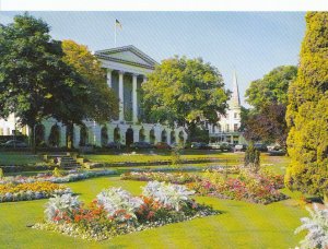 Gloucestershire Postcard - Cheltenham - Imperial Gardens - Ref 384A