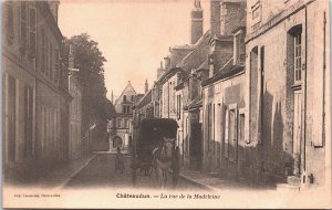 France Chateaudun La Rue de la Madeleine Châteaudun Vintage Postcard 09.13