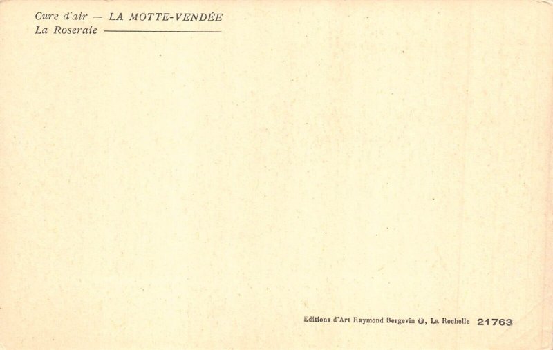 A235 France Cure d'air La Motte-Vendee La Roseraire Girls vintage postcard