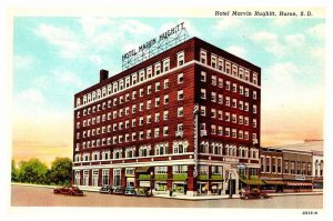 Postcard HOTEL SCENE Huron South Dakota SD AT7273