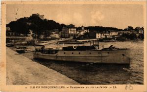 CPA PORQUEROLLES Panorama vu de la Jetée (411113)