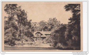 Queen's Cottage, Royal Botanic Gardens, KEW., London, England, UK, 1910-1920s