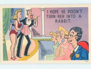 Linen risque SEXY BIKINI GIRL WITH MAGICIAN - MAGIC ho4068@