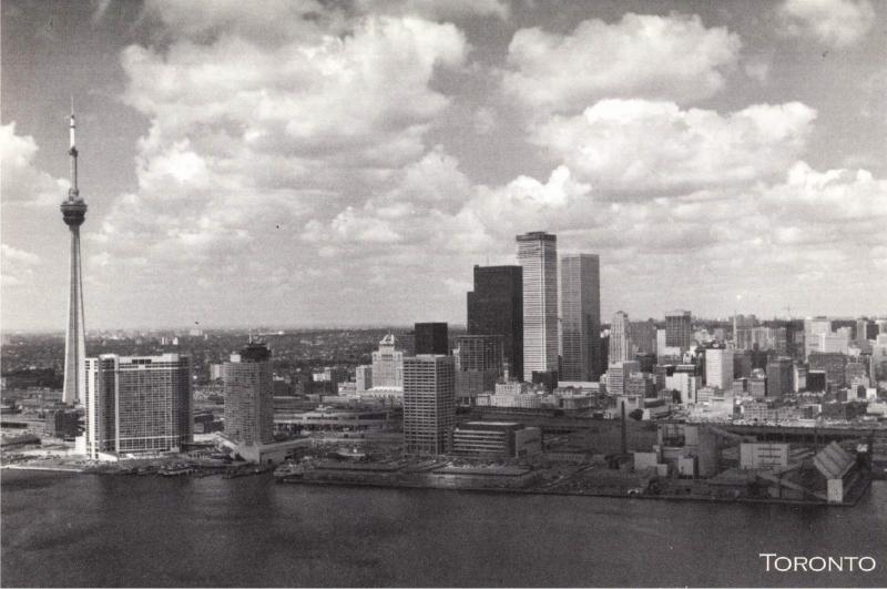 CN Tower Near Completion Toronto Skyline in 1975 Modern Postcard